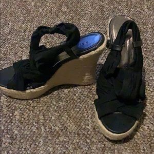 Nine West wedge never worn